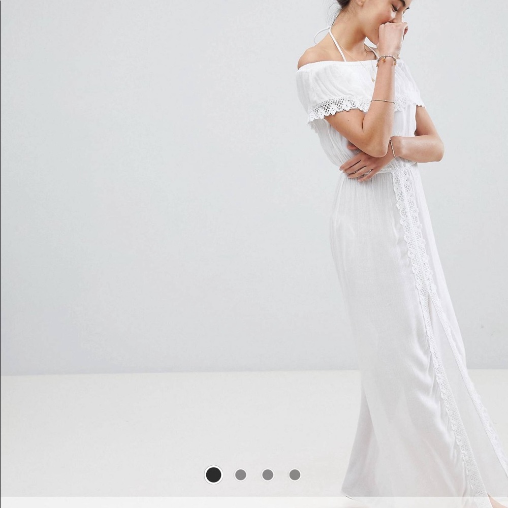 Off the shoulder maxi beach dress